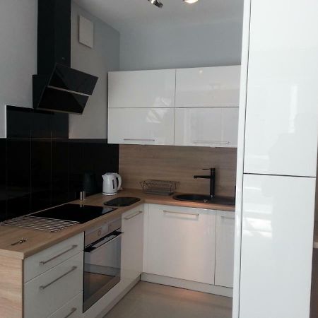 Strict Center Towarowa Apartment Познан Екстериор снимка