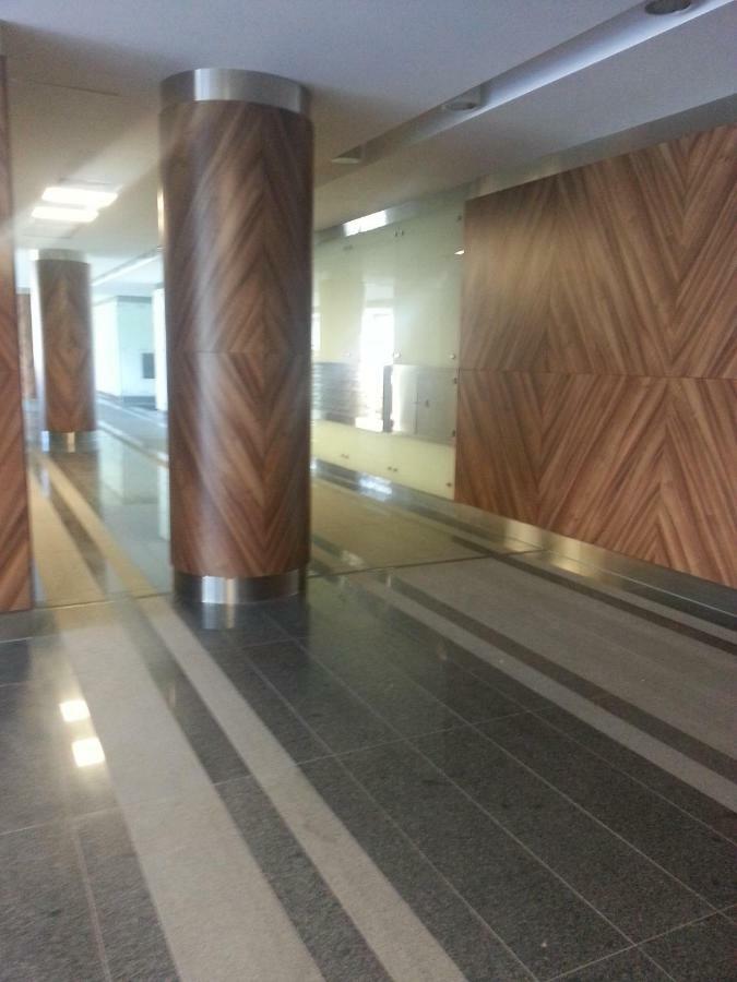 Strict Center Towarowa Apartment Познан Екстериор снимка
