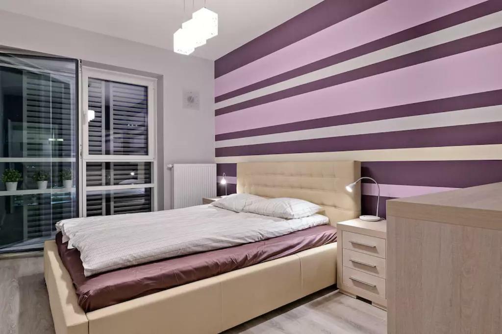 Strict Center Towarowa Apartment Познан Екстериор снимка