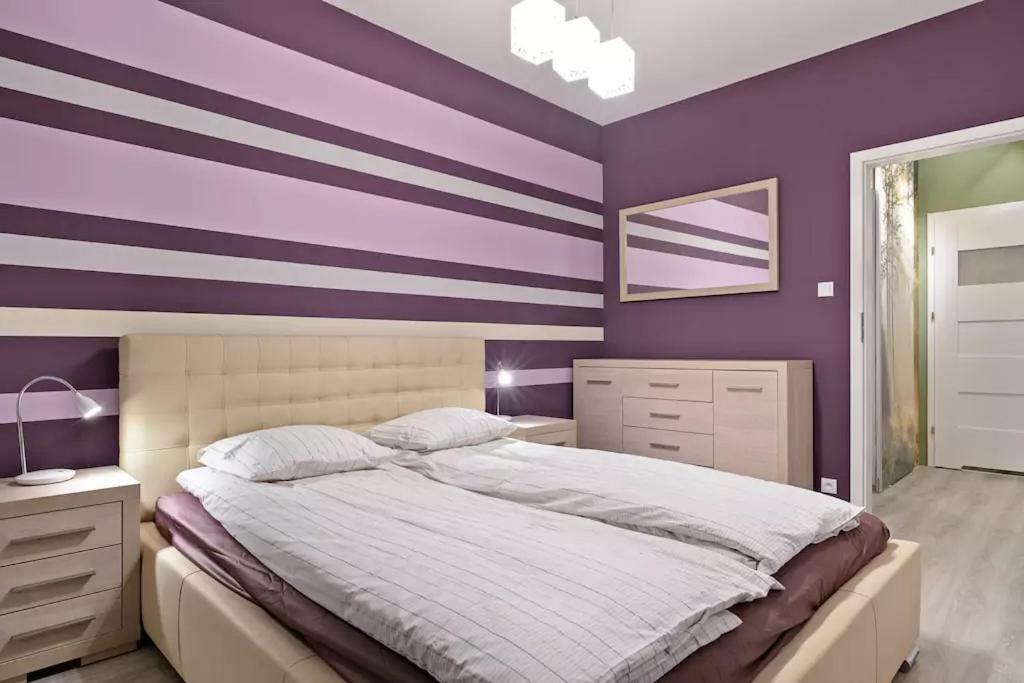 Strict Center Towarowa Apartment Познан Екстериор снимка